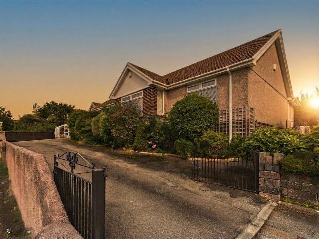 Bungalow for sale in Lamellion, Cornwall
