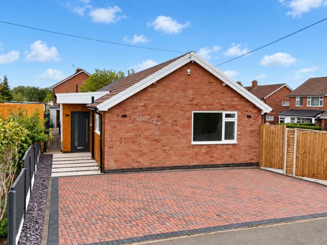 Bungalow for sale in Oadby, Leicestershire