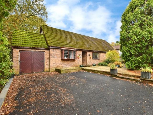 Bungalow for sale in Cwmamman, Glanaman
