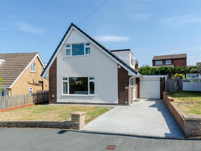 Bungalow for sale in Colwyn Bay, Wales
