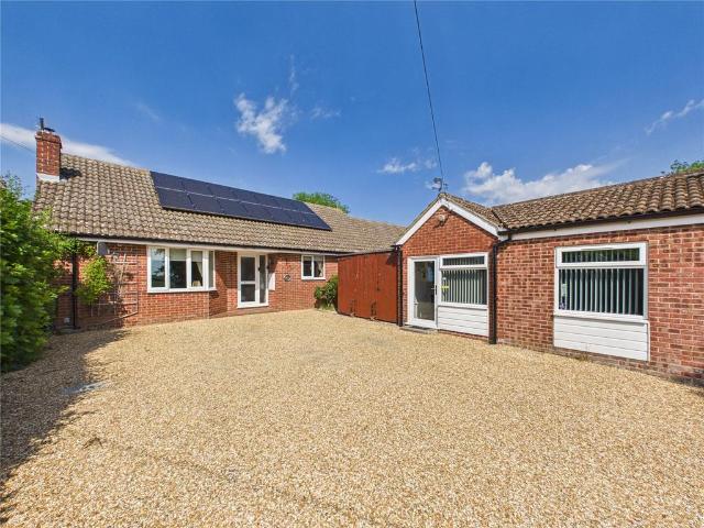 Bungalow for sale in Bedingfield, Suffolk