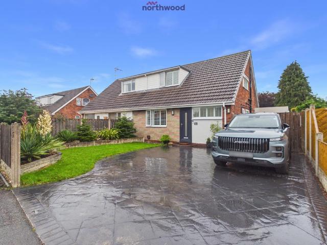 Bungalow for sale in Marford, Wales