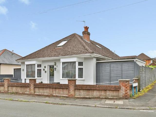 Bungalow for sale in Talbot Village, Bournemouth