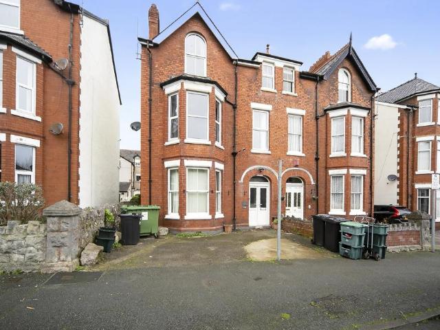 House for sale in Colwyn Bay, Wales