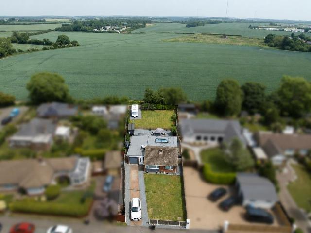Bungalow for sale in Ash, Kent