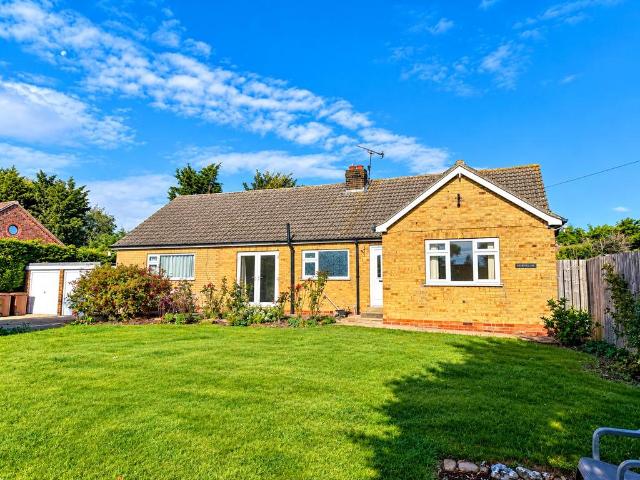 Bungalow for sale in Ulrome, Hull and East Yorkshire