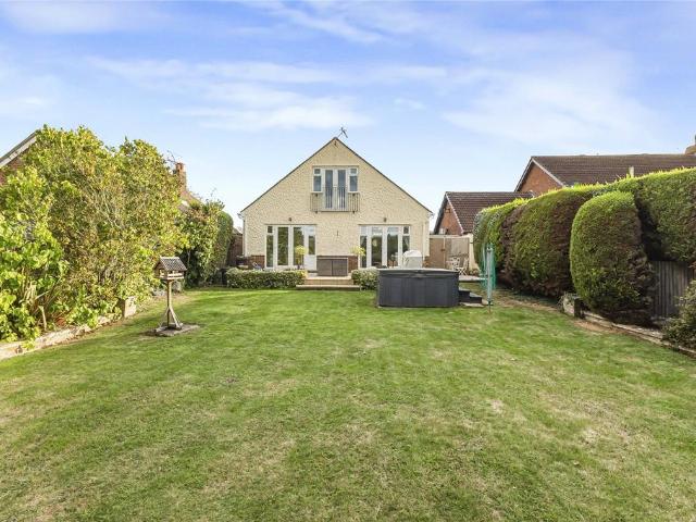 Bungalow for sale in Hoo St Werburgh