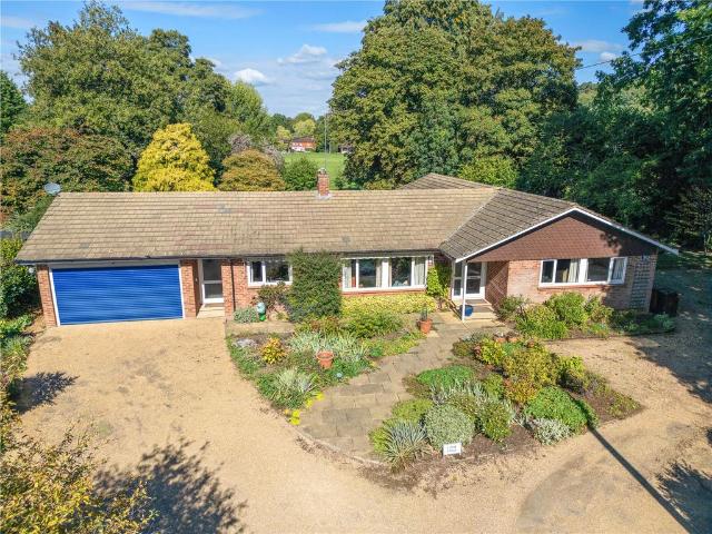 Bungalow for sale in Wonersh, Fole