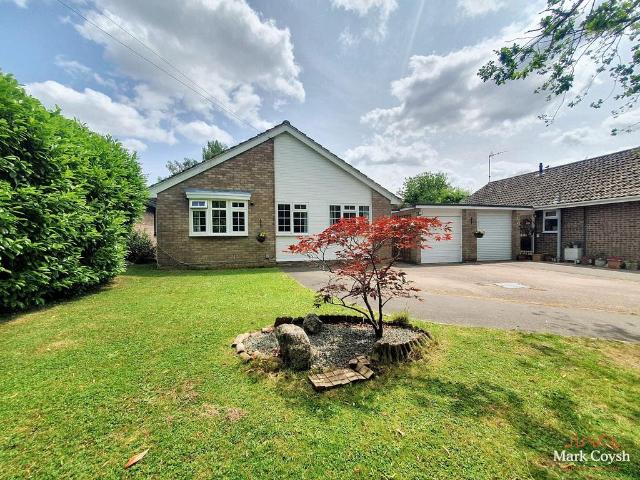 Bungalow for sale in Horsham, West Sussex
