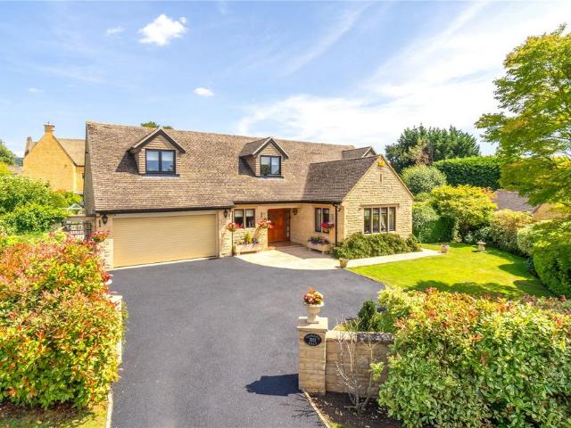 Bungalow for sale in Crookhill, Worcestershire