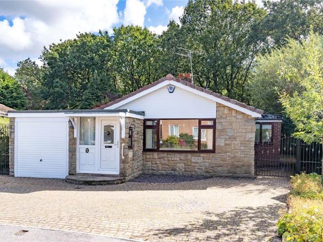 Bungalow for sale in Wigton Moor, Harewood
