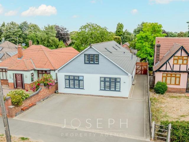 Bungalow for sale in Priory Heath, Key Street