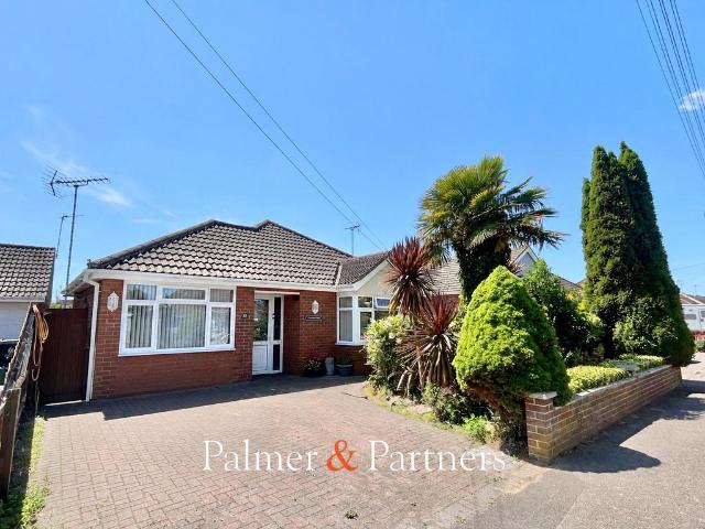 Bungalow for sale in Dale Hill, Essex