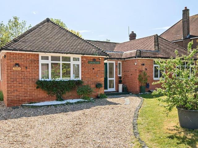 Bungalow for sale in Penn, Penn Bottom