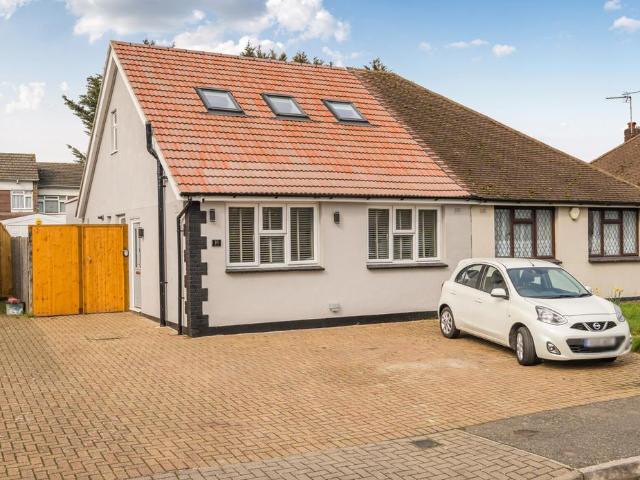 Bungalow for sale in St Paul's Cray, Greater London