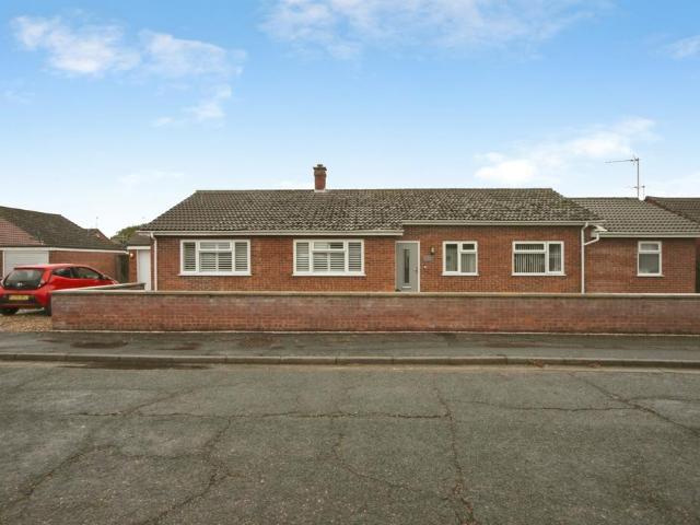Bungalow for sale in Chedburgh, Suffolk
