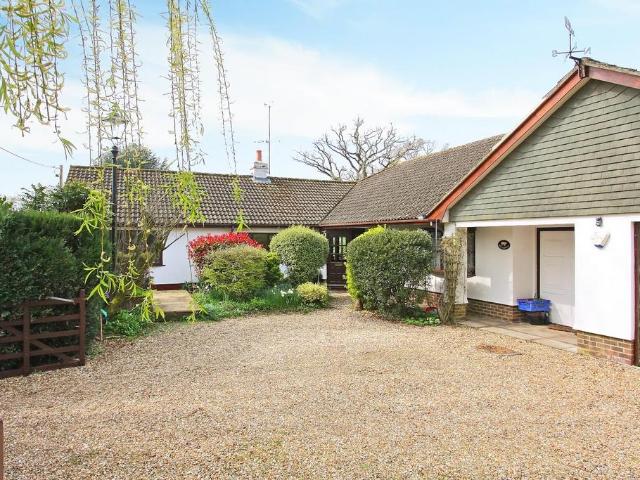 Bungalow for sale in Barton Stacey, Hampshire