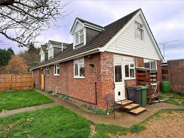 Bungalow for sale in Bolton Low Houses, Hampshire
