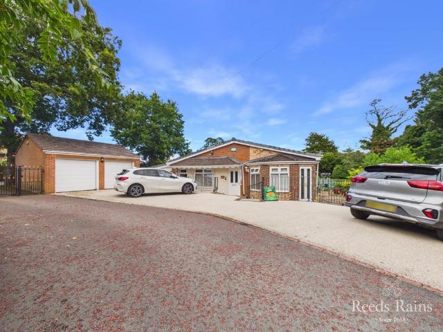 Bungalow for sale in Egglescliffe Village, Egglescliffe