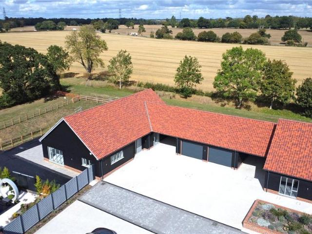 Bungalow for sale in Chelmondiston, Suffolk