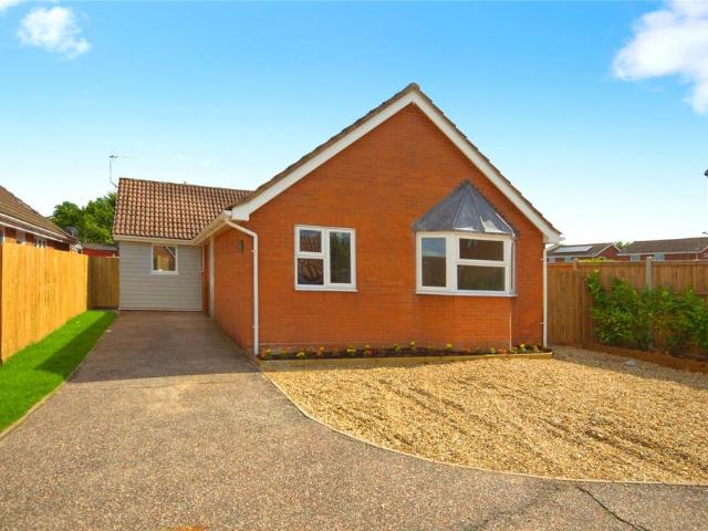 Bungalow for sale in Felixstowe, Eastbridge
