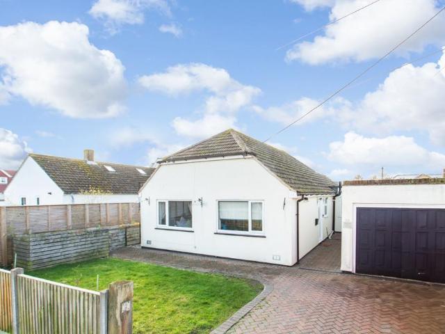 Bungalow for sale in West End, Whitstable