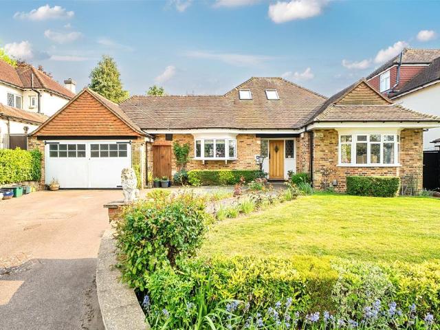 Bungalow for sale in Wallington, Greater London