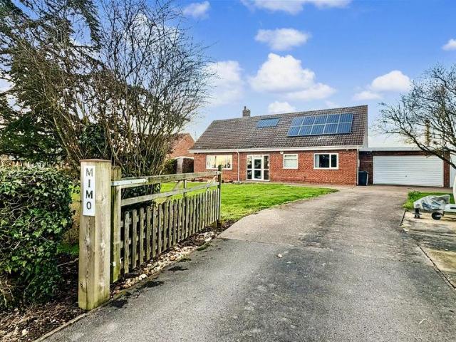 Bungalow for sale in Belleau, Lincolnshire