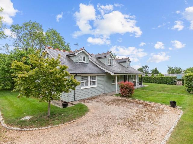 Bungalow for sale in Bashurst Hill, Horsham