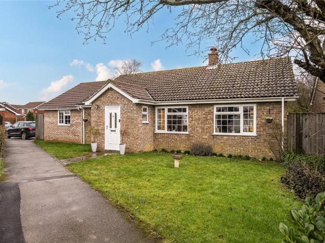 Bungalow for sale in Chelmondiston, Isle Of Man
