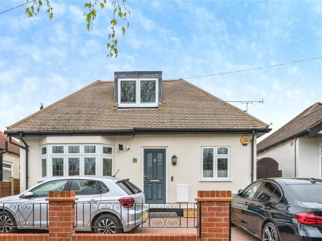 Bungalow for sale in Sheerwater, Woking