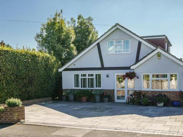House for sale in Row Town, Surrey