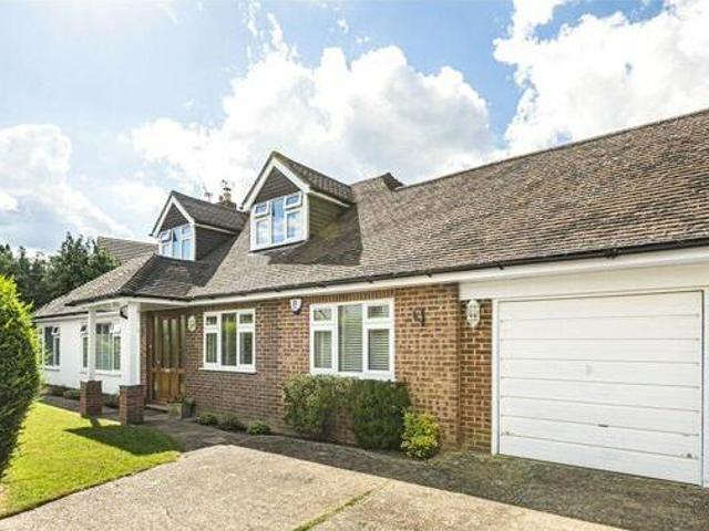 House for sale in Row Town, Surrey