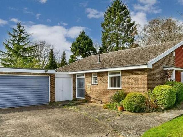 House for sale in Nork, Red Hill