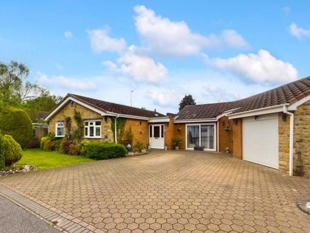 House for sale in Cantley, Doncaster