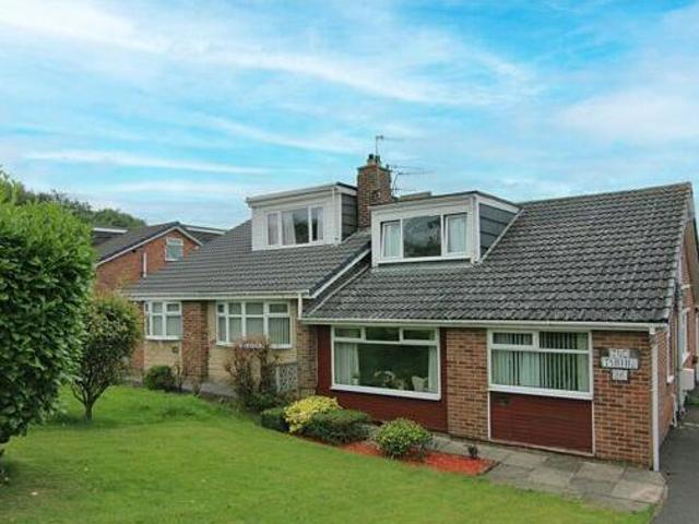 House for sale in Slack Side, West Yorkshire