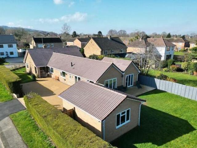 House for sale in Ewens Farm, Golden Valley