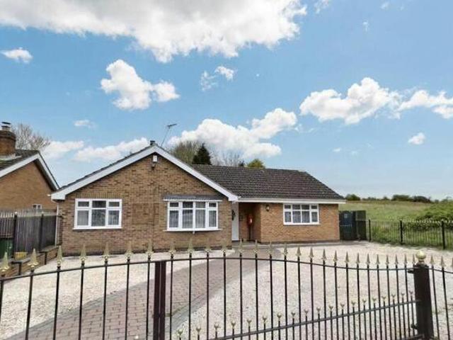 House for sale in Coalville, Leicestershire