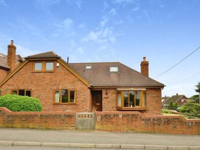 House for sale in Ash, Kent