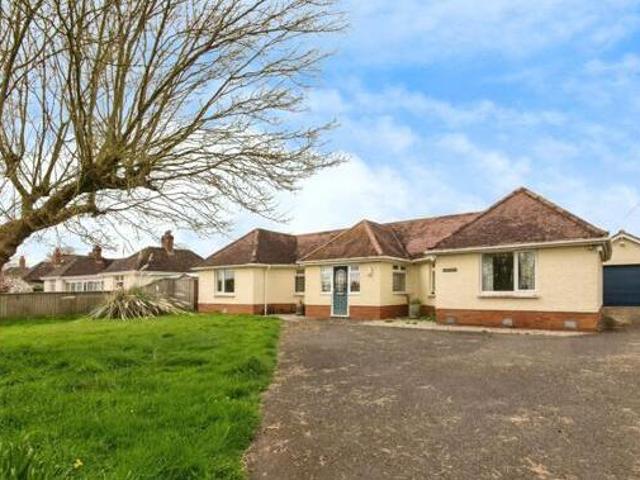 House for sale in Watergate, Devon