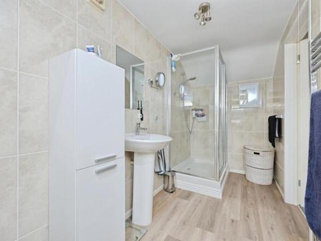 Bungalow for sale