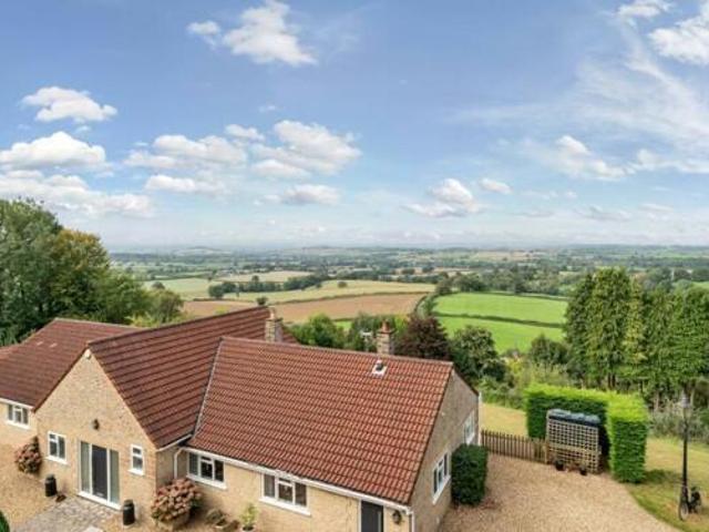 House for sale in Ilminster, Somerset