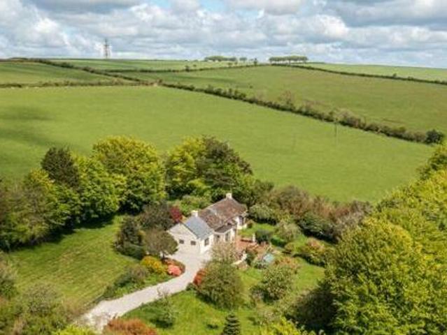 House for sale in Lamellion, Cornwall