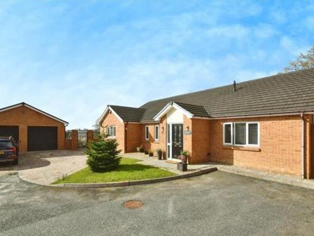 House for sale in Llanelli, Wales