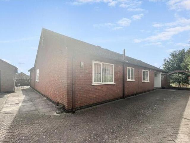 House for sale in Stanford On Avon, Leicestershire