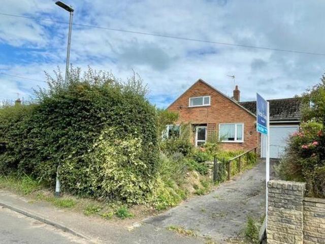 House for sale in Broken Cross, Macclesfield