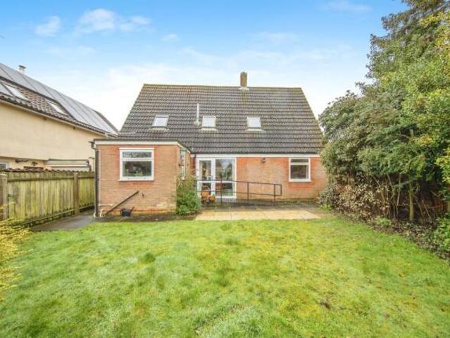 Bungalow for sale in The Dales, Key Street
