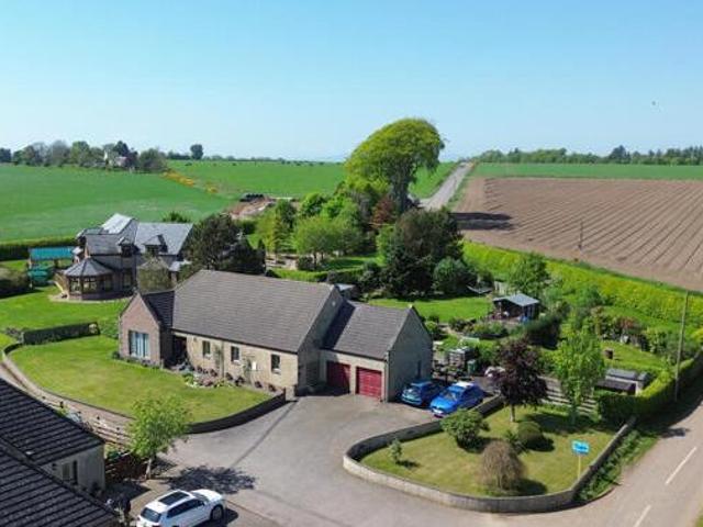 House for sale in Montrose