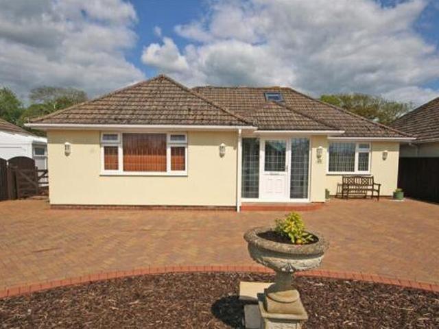 House for sale in Old Milton, Ashurst Bridge
