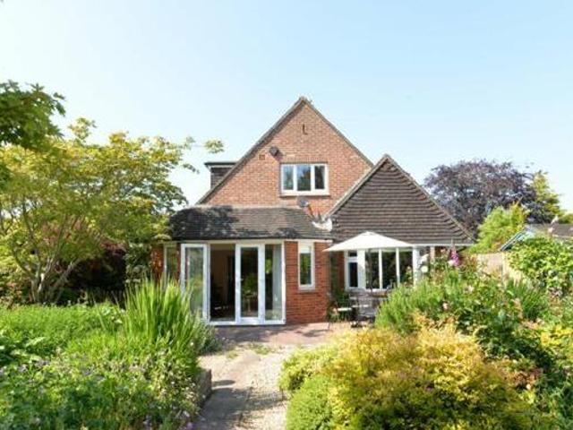 House for sale in Old Milton, New Forest